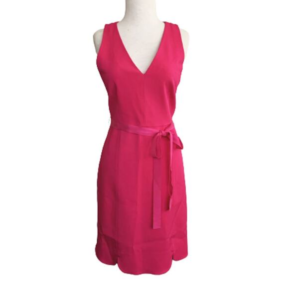 Draper James Sheath Dress Pink Sleeveless V-Neck Belted Tie Scalloped Hem Size 4 - Picture 1 of 5